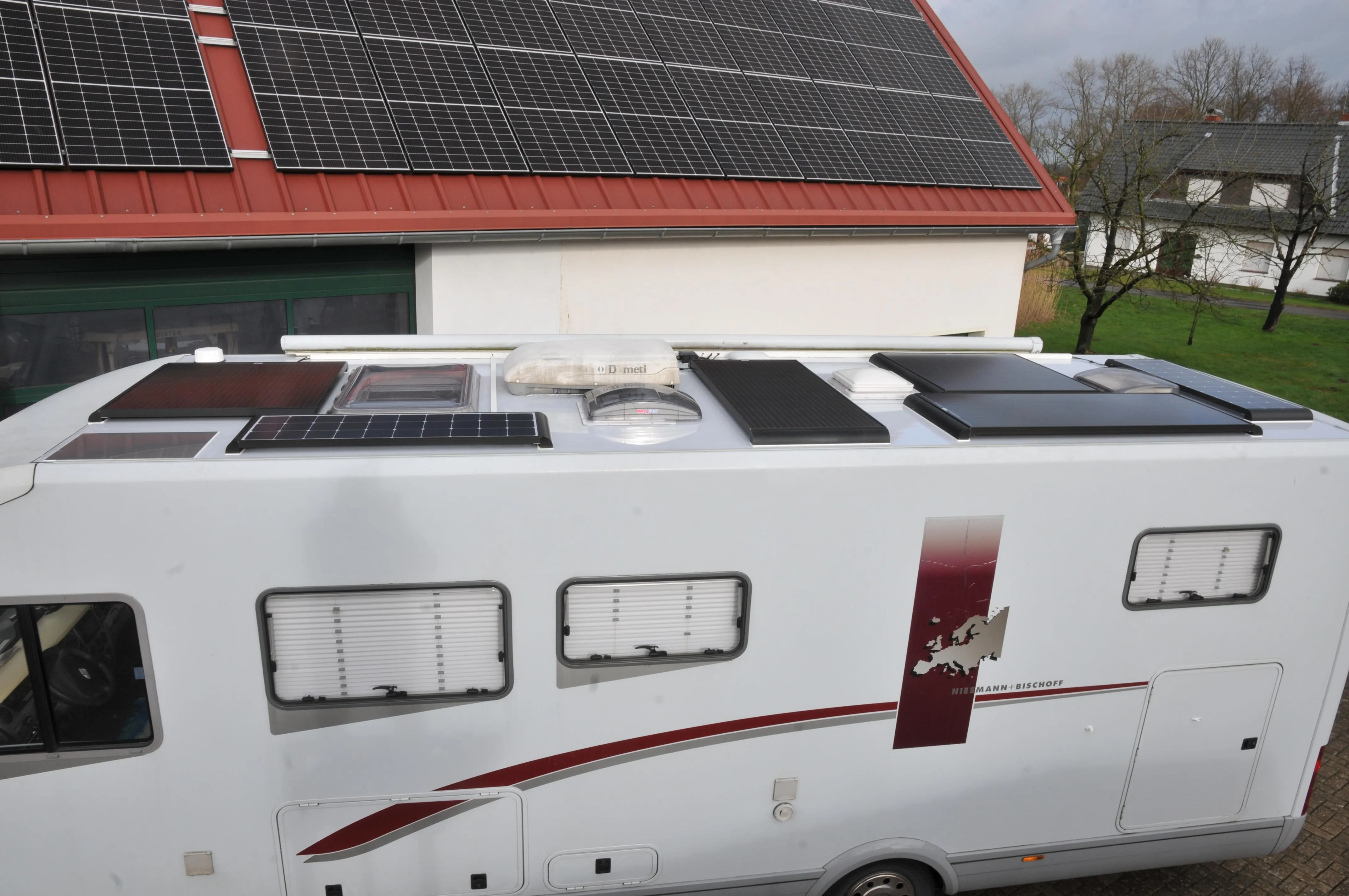 Niesmann + Bischoff, max. Solar 1040 Wp