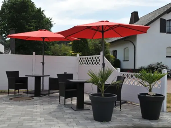 Kundenterrasse Autoservice am Berg